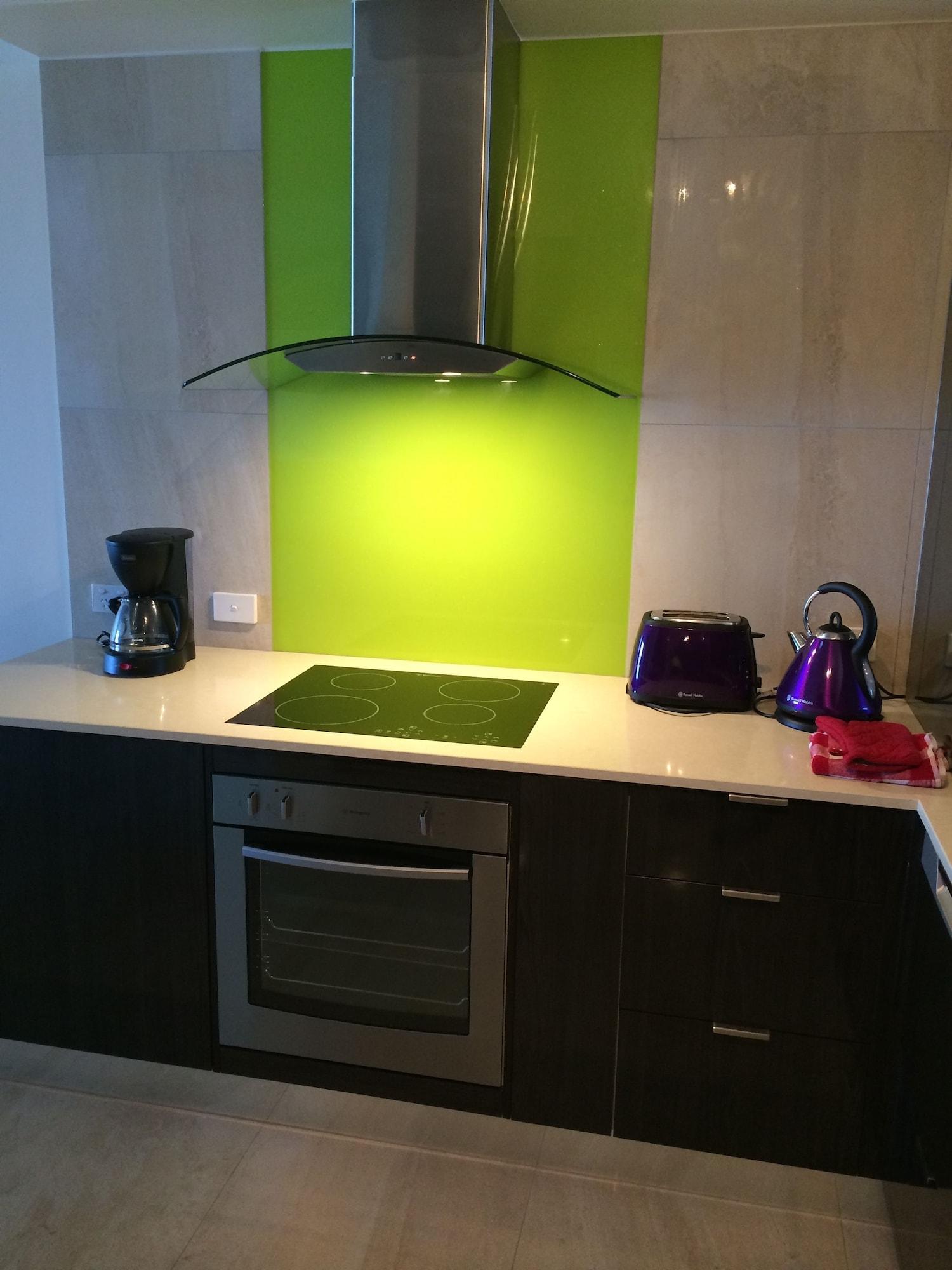 Coral Towers Holiday Suites Cairns Exteriör bild